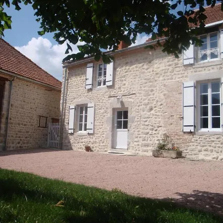 Ferienhaus Gite Renove, Draps Inclus, Terrasse, Salle De Jeux, Poele, Wifi, Animaux Ok, Parking, Campagne Calme - Fr-1-489-410